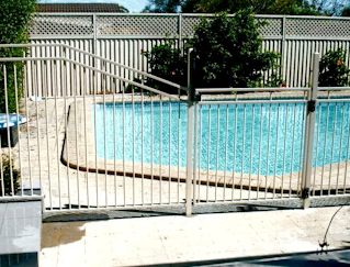 pool-fencing